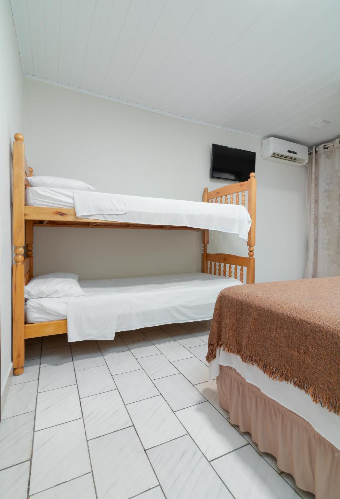 91 Guest house *